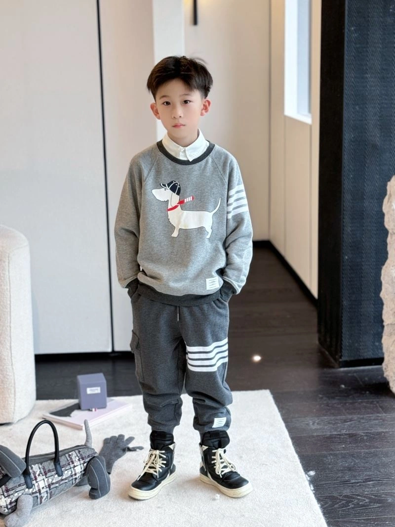 Thom Browne Kids Effortless 173454