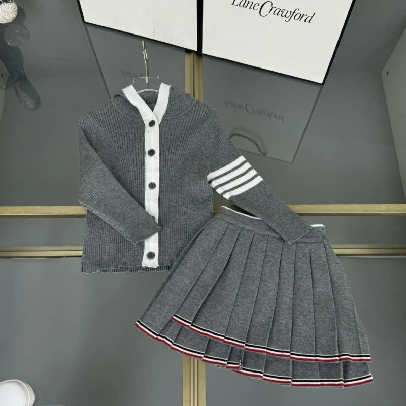 Trendsetting Thom Browne Kids 173450