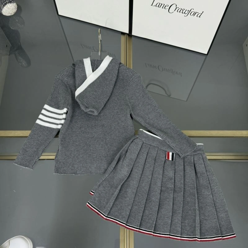 Trendsetting Thom Browne Kids 173450