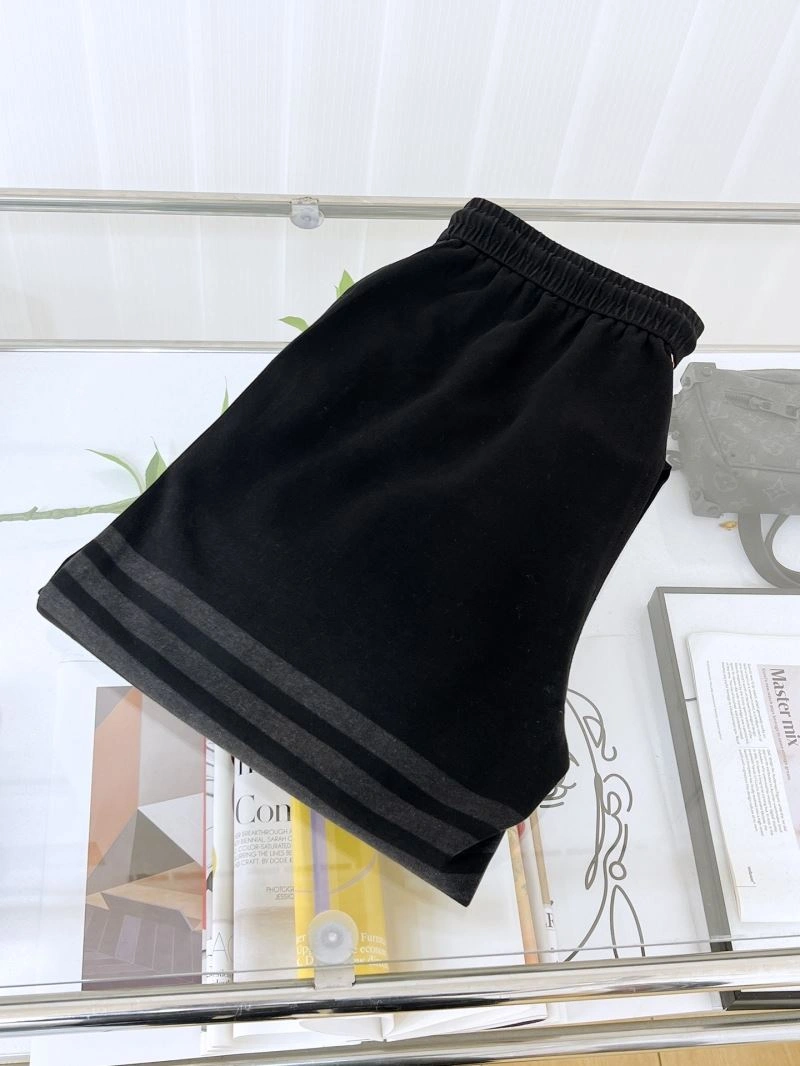Contemporary Thom Browne Long Pants 173874