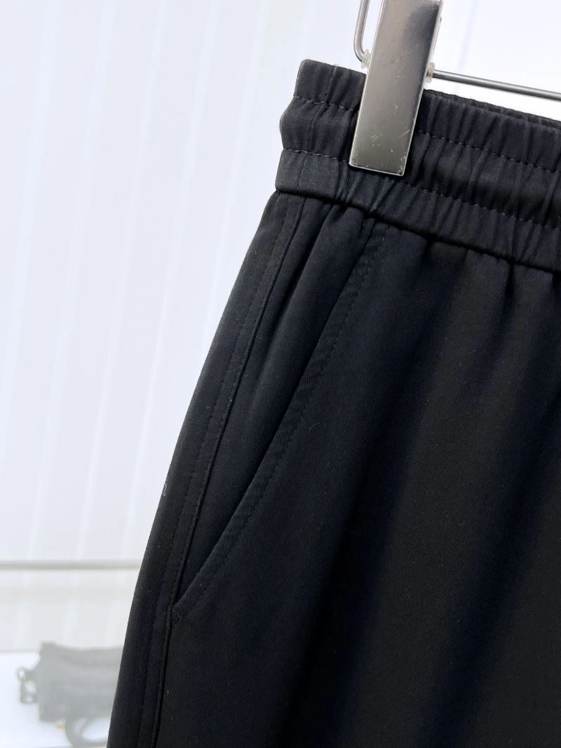 Contemporary Thom Browne Long Pants 173874