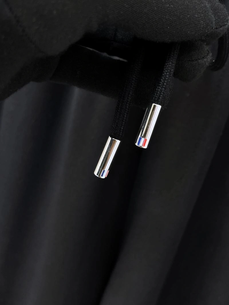 Contemporary Thom Browne Long Pants 173874