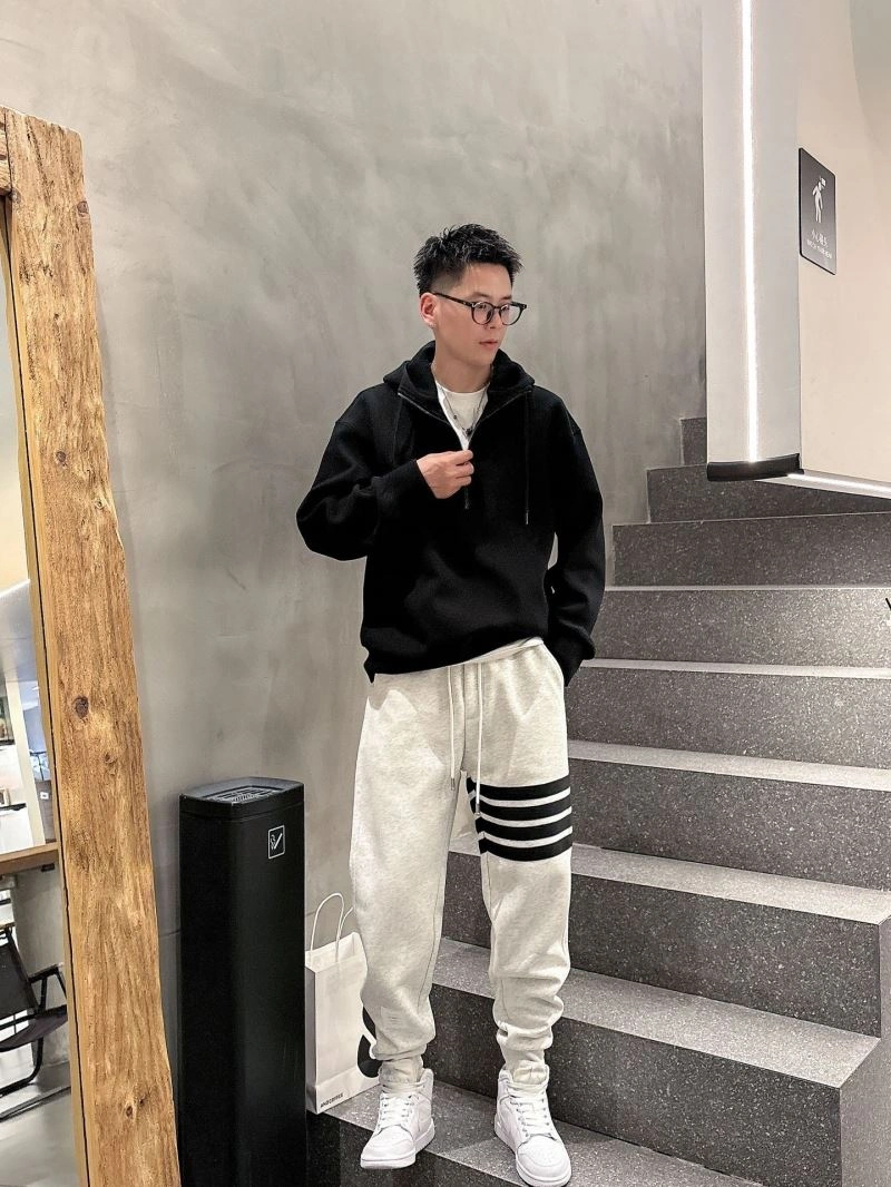 Breathable Thom Browne Long Pants 173668
