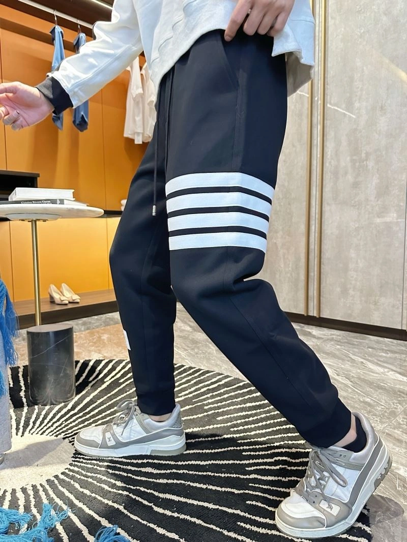 Thom Browne Long Pants Snug 173572
