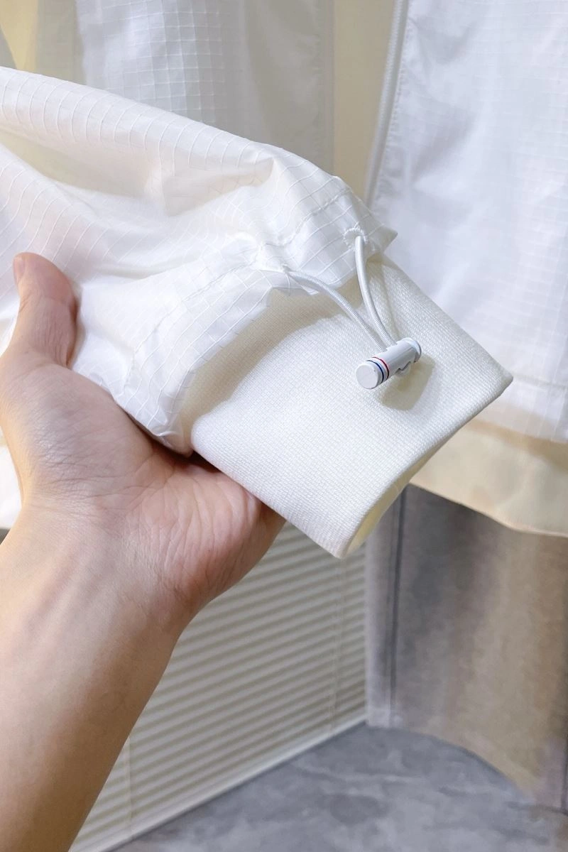 Thom Browne Outwear Premium 174099