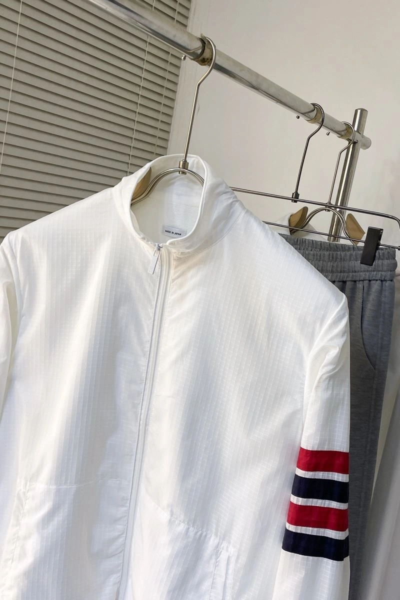 Thom Browne Outwear Premium 174099