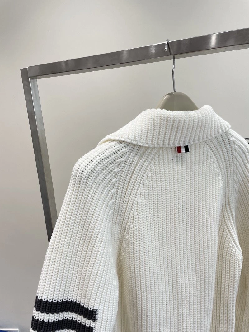 Premium Thom Browne Outwear 173289
