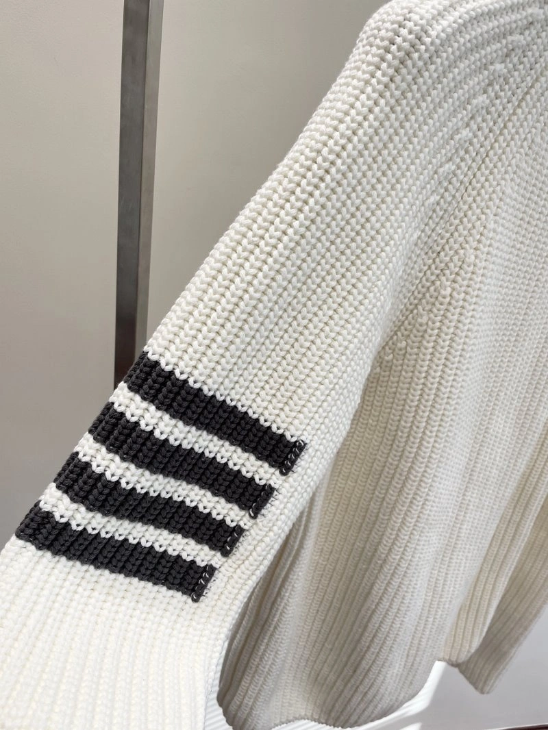 Premium Thom Browne Outwear 173289