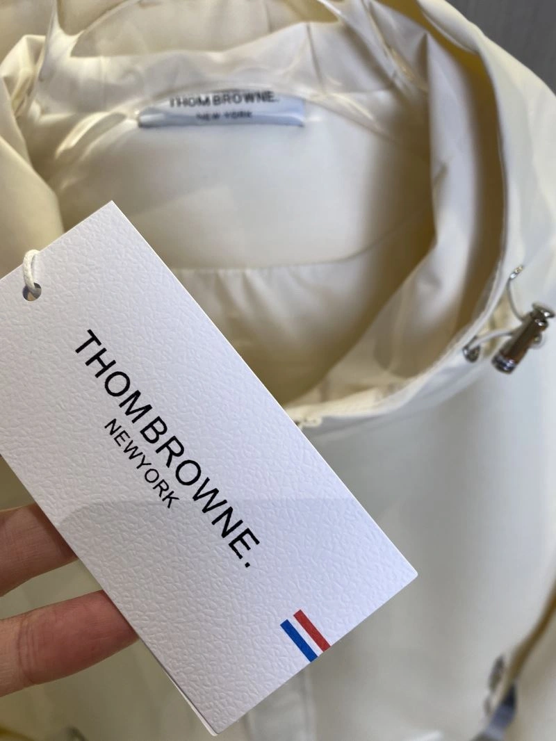 Thom Browne Outwear UrbanStyle 173870