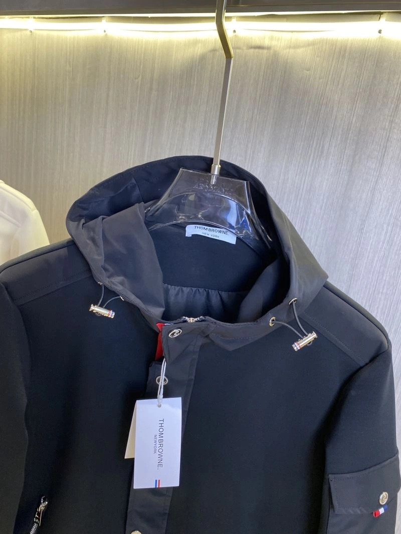 Unisex Thom Browne Outwear 173869