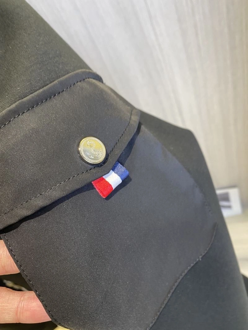 Unisex Thom Browne Outwear 173869