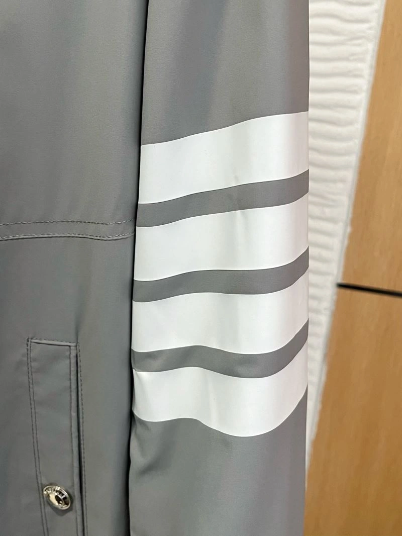 Comfortable Thom Browne Outwear 173865