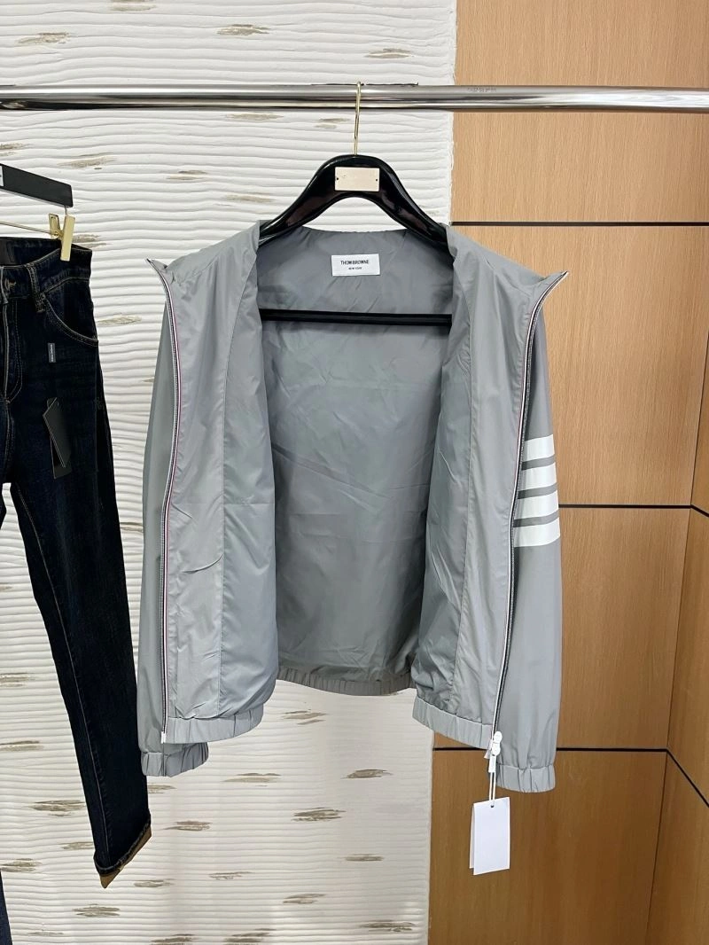 Comfortable Thom Browne Outwear 173865