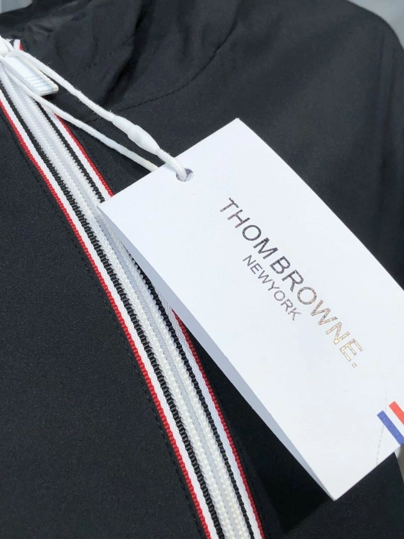 Thom Browne Outwear Classic 173348