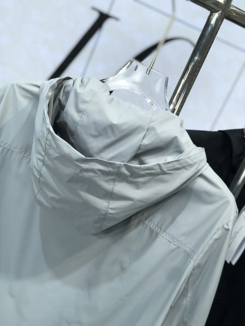 Effortless Thom Browne Outwear 173859