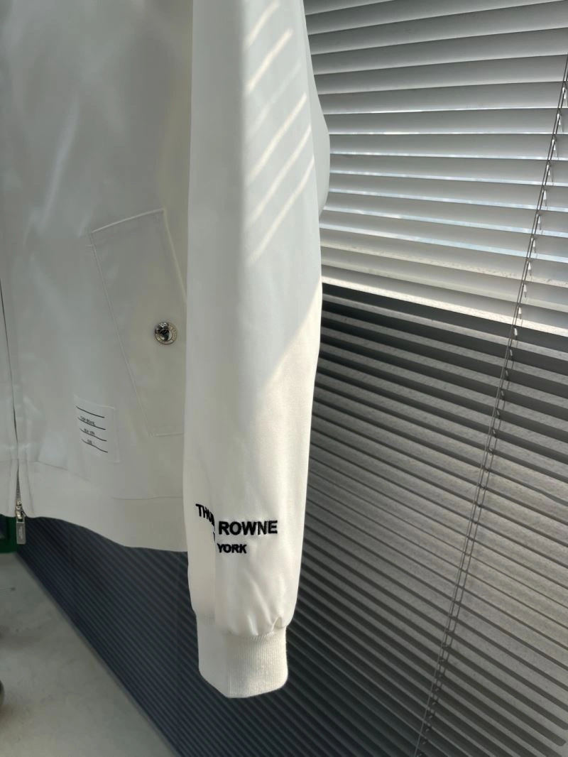 Breathable Thom Browne Outwear 173780