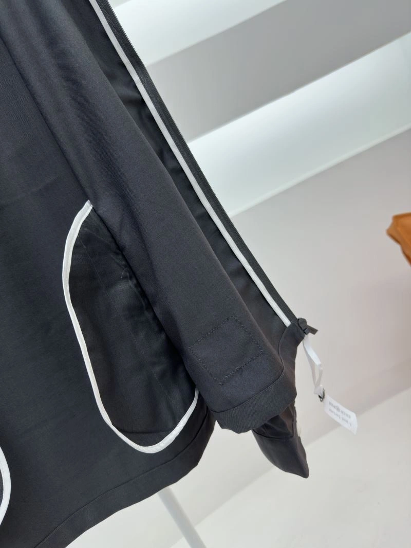 Thom Browne Outwear QuickDry 173686