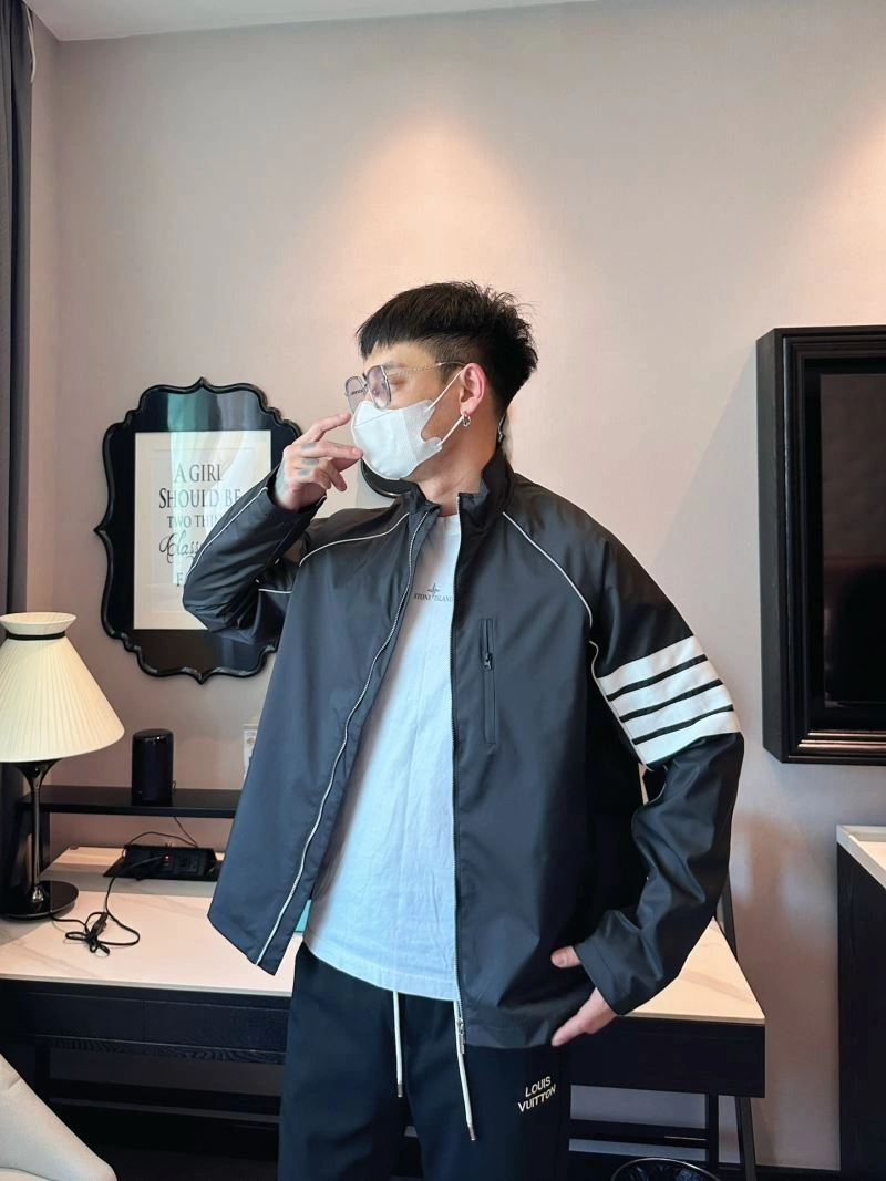 Cozy Thom Browne Outwear 173558