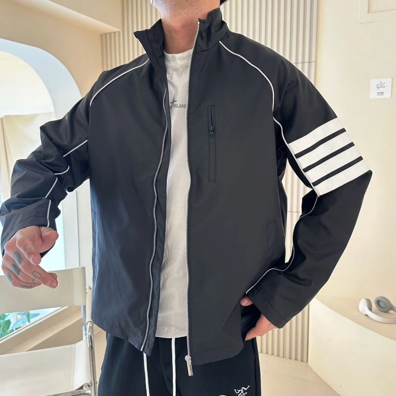 EyeCatching Thom Browne Outwear 173557