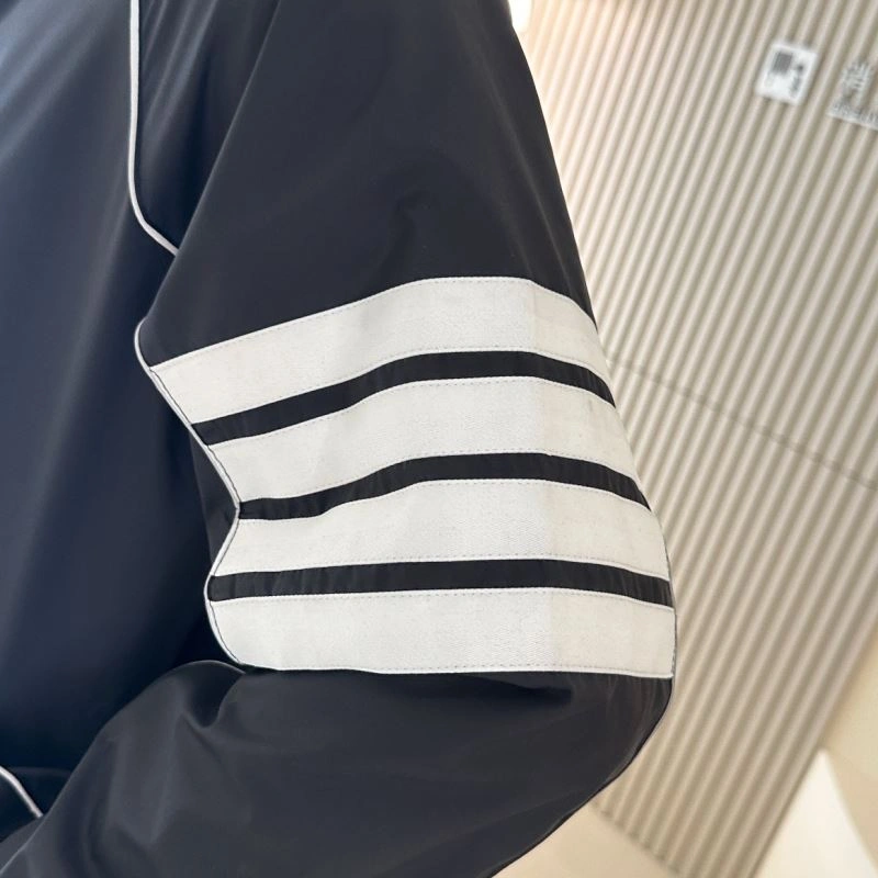 EyeCatching Thom Browne Outwear 173557