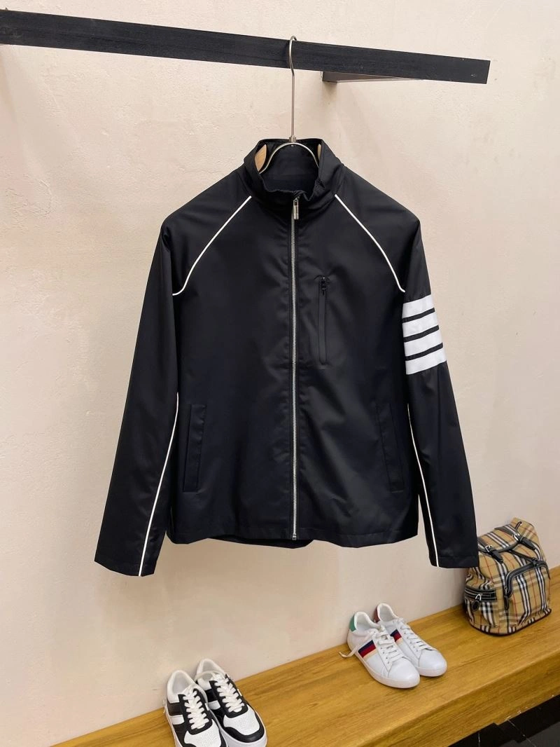 ModernLook Thom Browne Outwear 173556