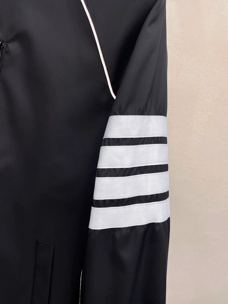 ModernLook Thom Browne Outwear 173556