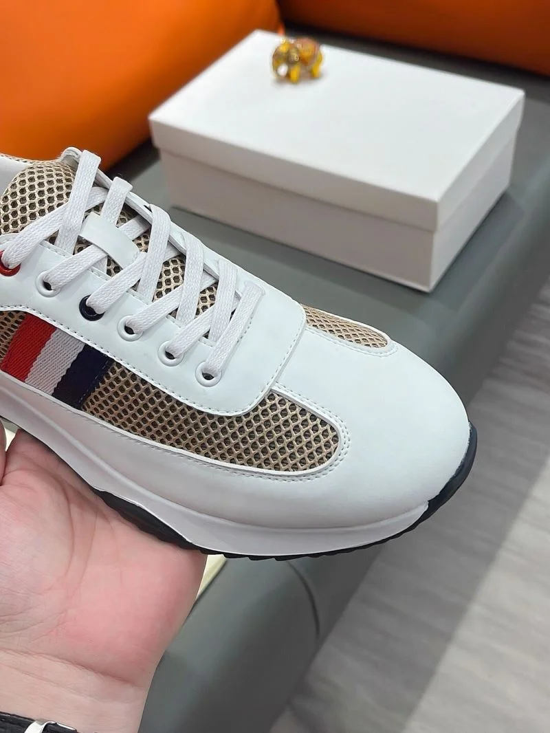 Breathable Thom Browne Shoes 4032