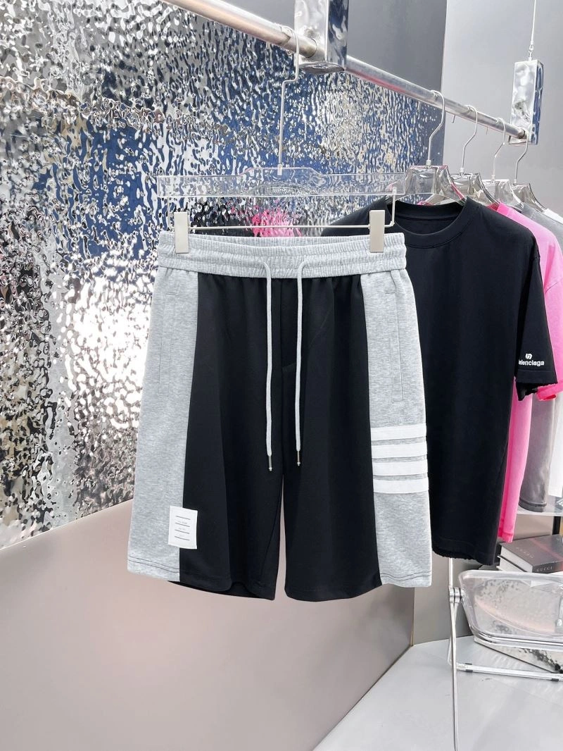 Casual Thom Browne Short Pants 173957