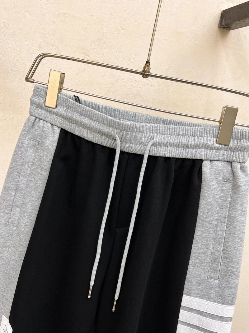 Premium Thom Browne Short Pants 173909