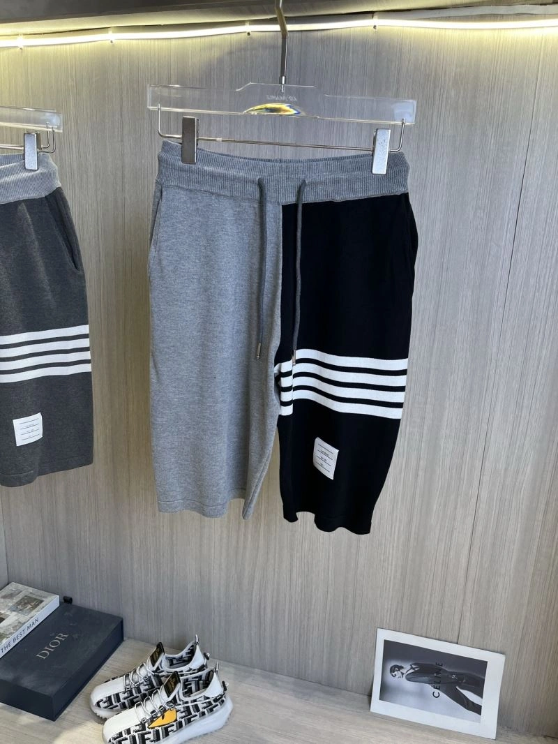 Thom Browne Short Pants ComfortFit 173797