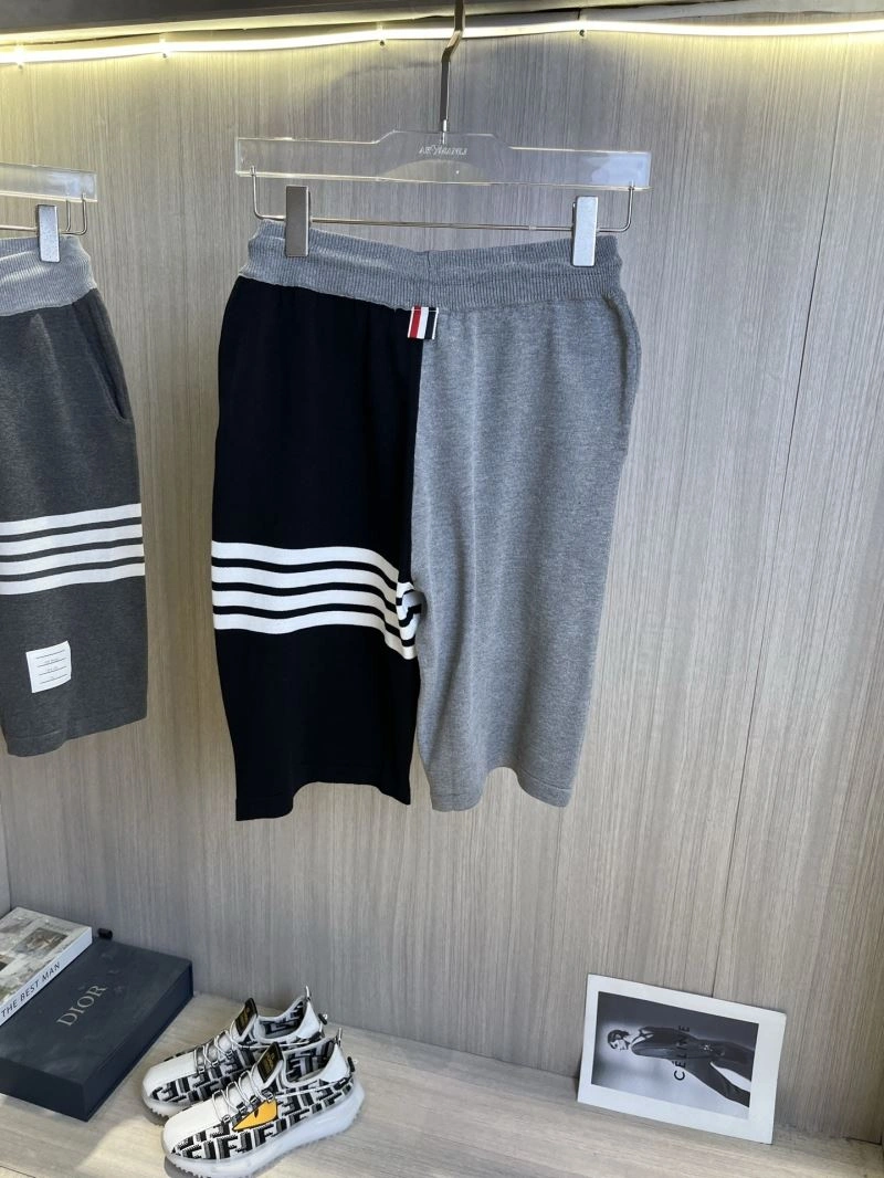 Thom Browne Short Pants ComfortFit 173797