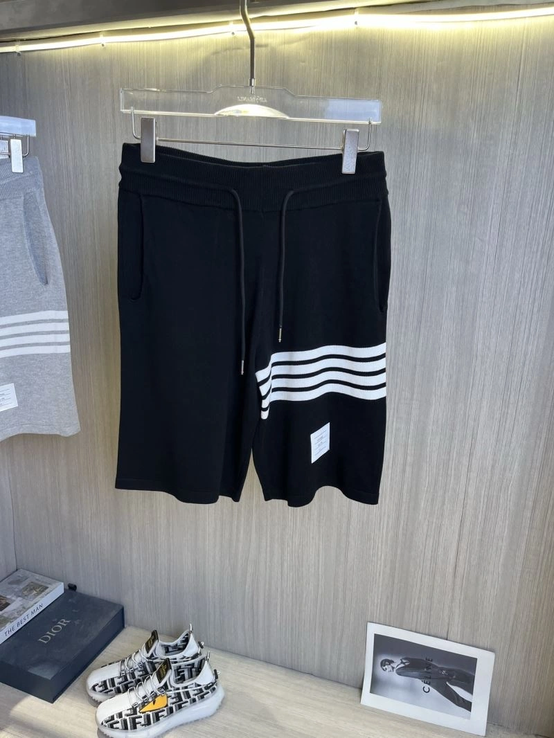 Thom Browne Short Pants UrbanChic 173763