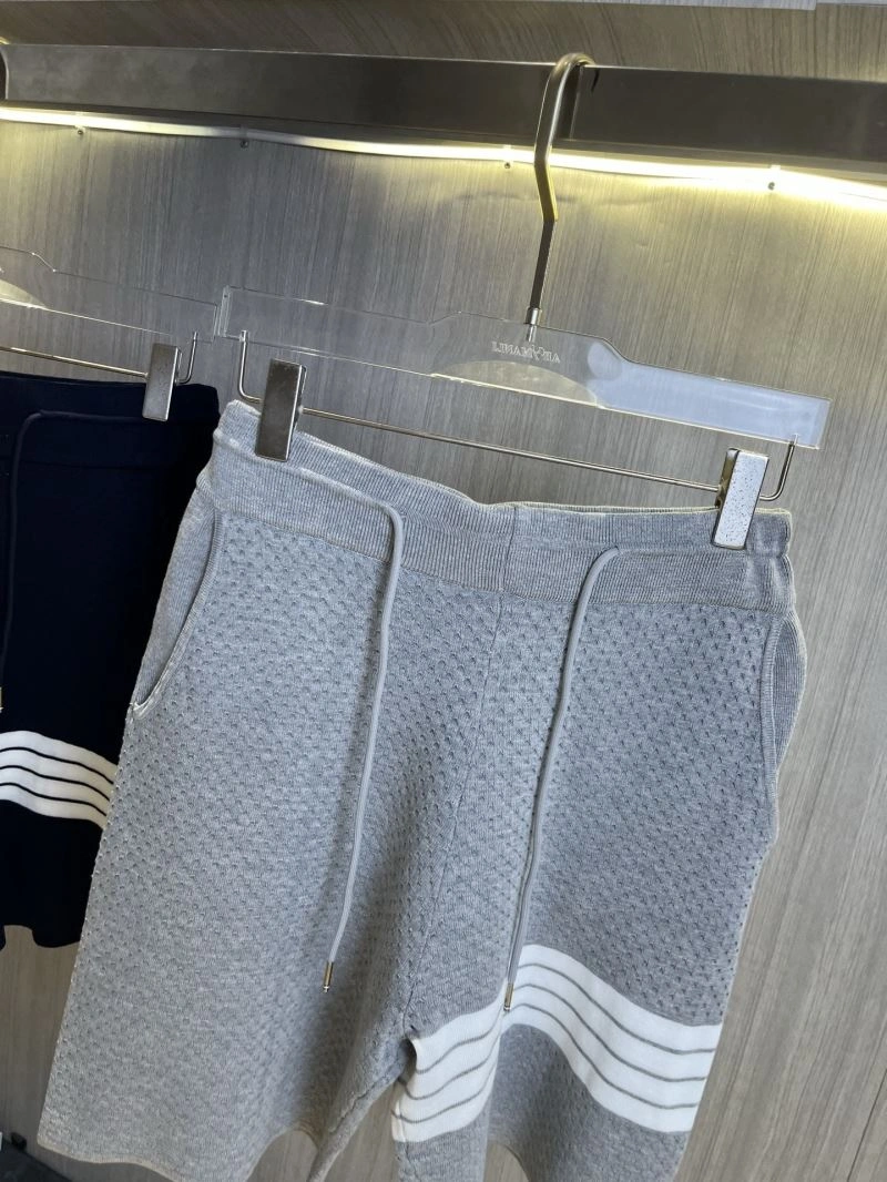 Thom Browne Short Pants Comfortable 173753