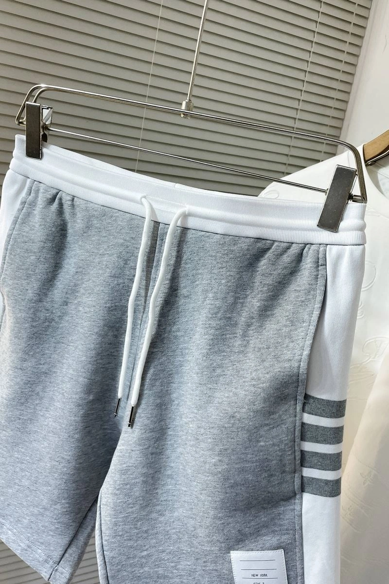 Casual Thom Browne Short Pants 173646