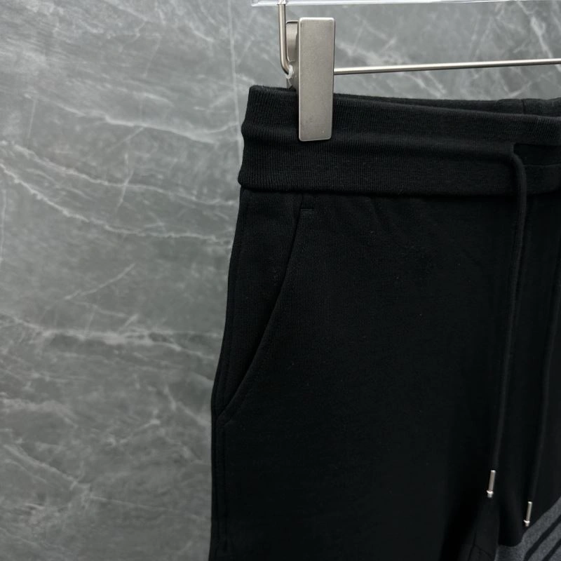 Thom Browne Short Pants DailyWear 173633