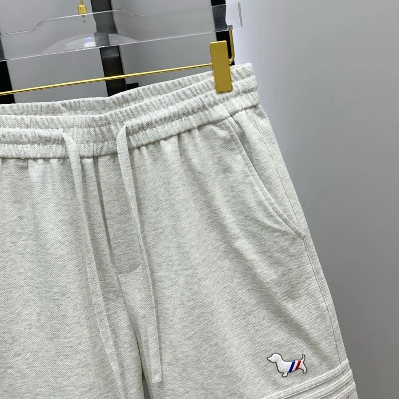 Stylish Thom Browne Short Pants 173548