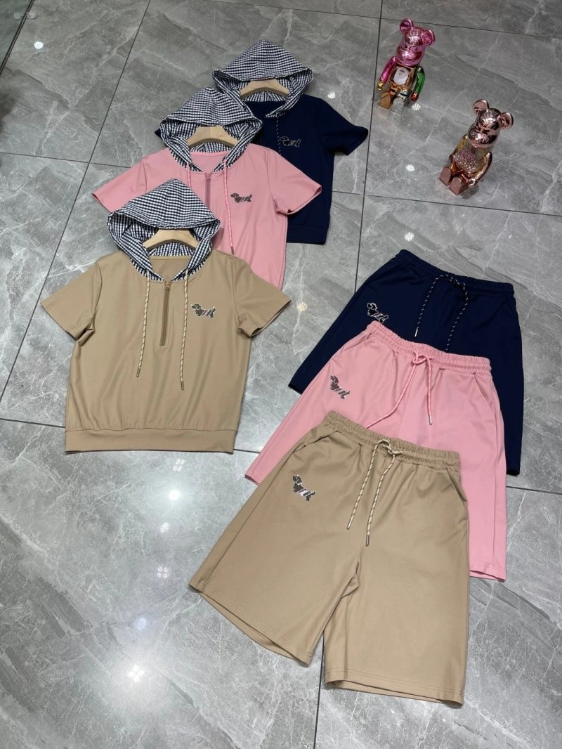 Stylish Thom Browne Short Suits 173329