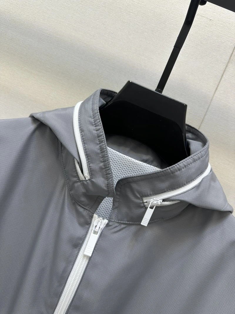 Trendsetting Thom Browne Sunscreen Jacket 173280