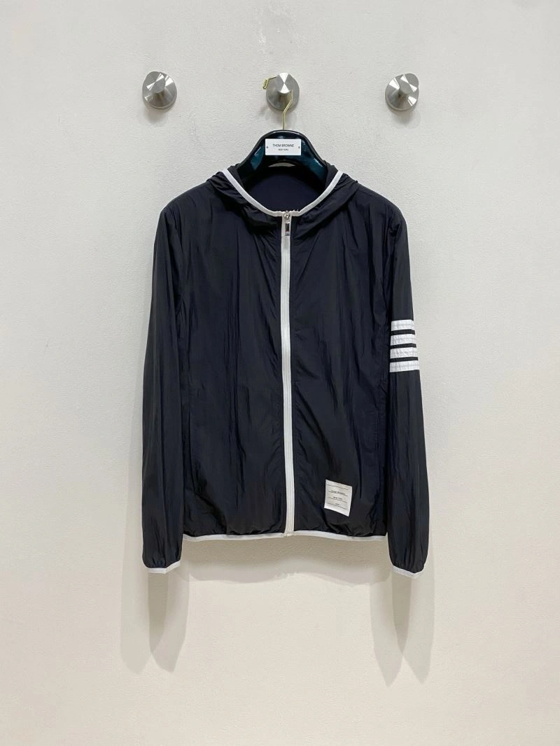 ModernLook Thom Browne Sunscreen Jacket 173755