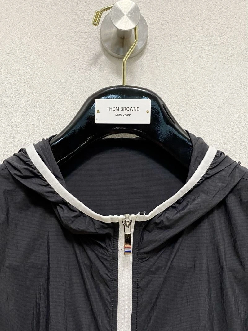ModernLook Thom Browne Sunscreen Jacket 173755