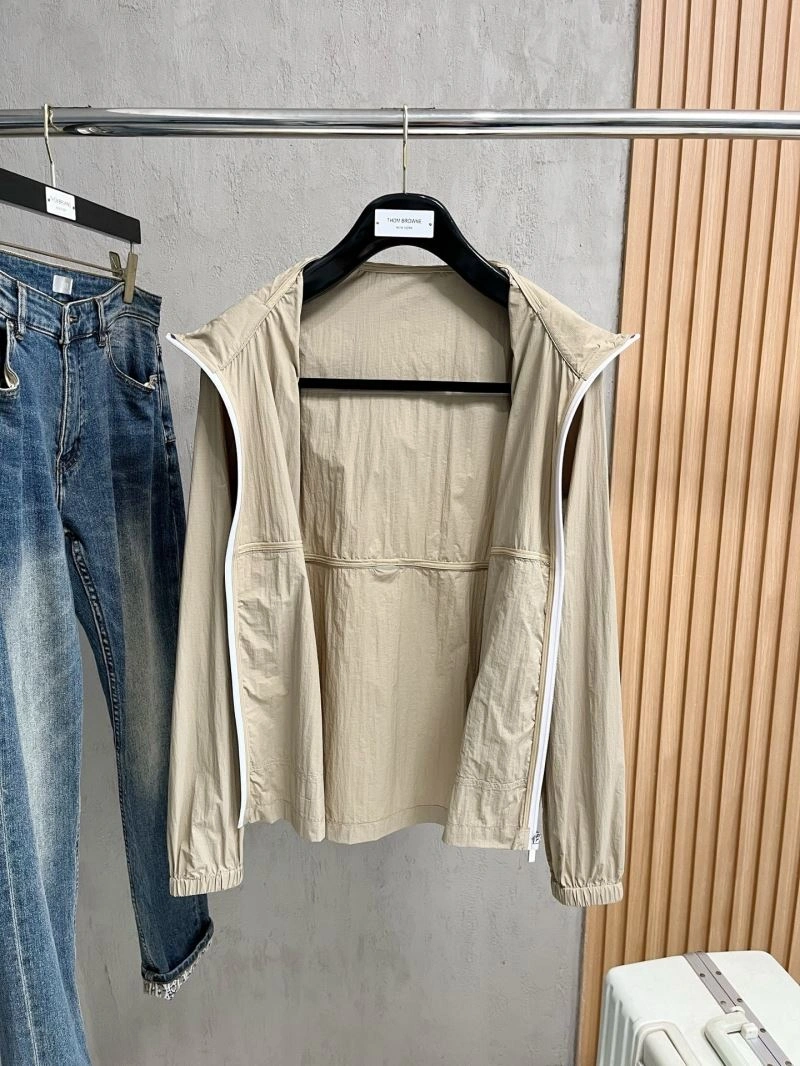 Thom Browne Sunscreen Jacket Durable 173631