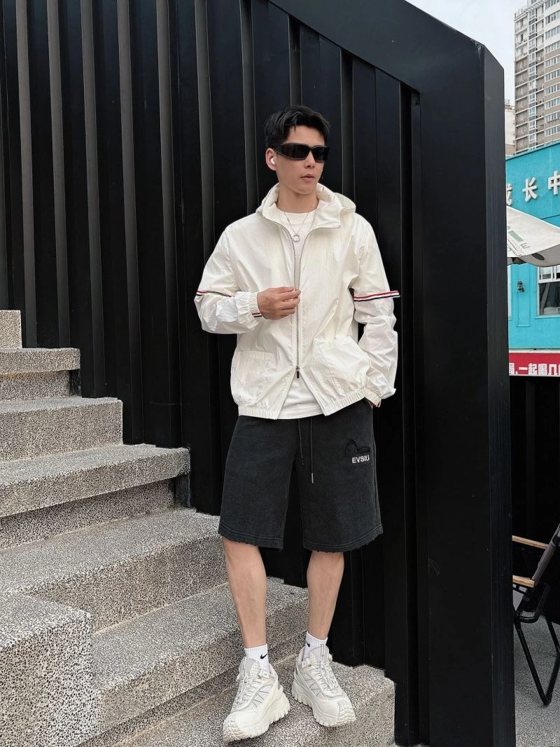Thom Browne Sunscreen Jacket Chic 173546