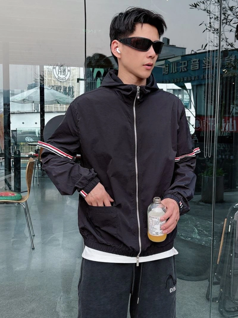 Thom Browne Sunscreen Jacket Resilient 173547