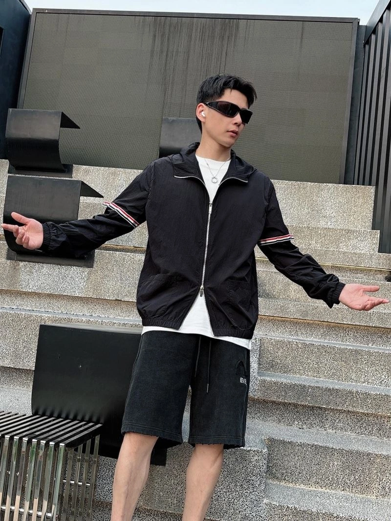 Thom Browne Sunscreen Jacket Resilient 173547