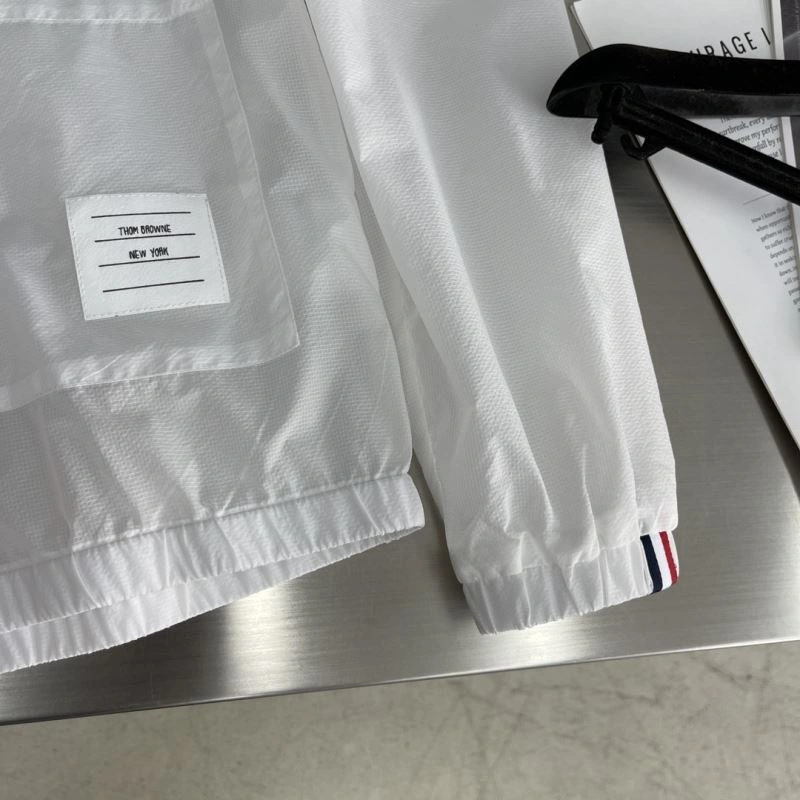 Chic Thom Browne Sunscreen Jacket 173540