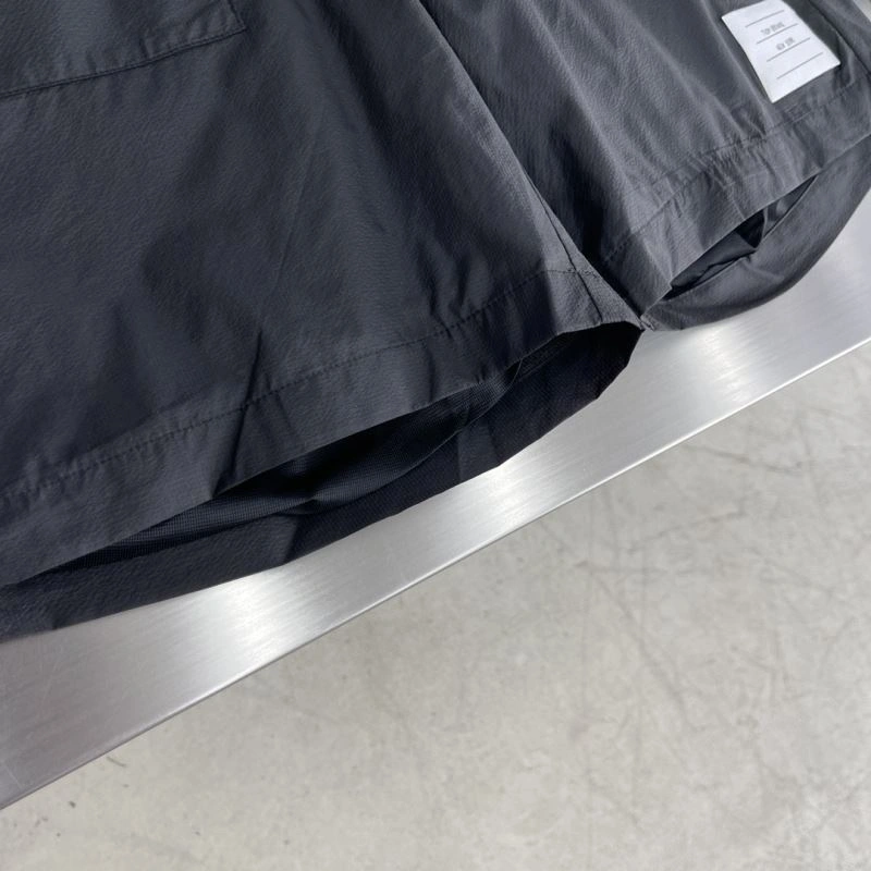 Thom Browne Sunscreen Jacket Durable 173539