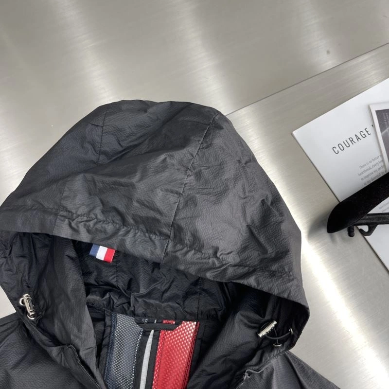Thom Browne Sunscreen Jacket EasyMatch 173532