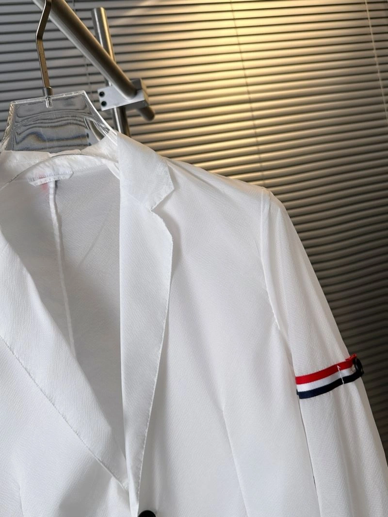 Trendsetting Thom Browne Sunscreen Jacket 173536