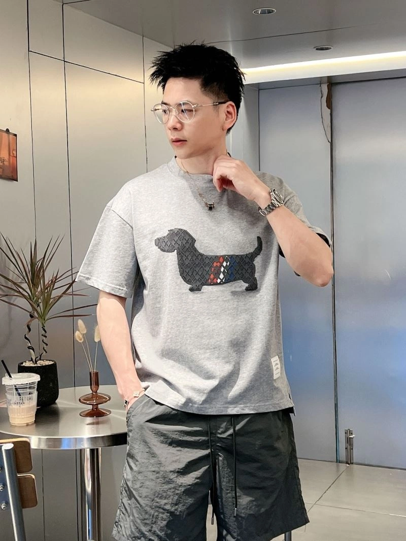Thom Browne T-Shirts Trendy 174128