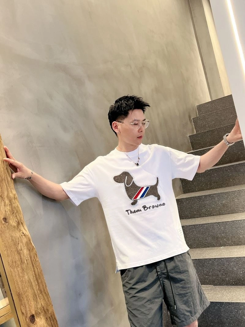 Thom Browne T-Shirts Unisex 174047